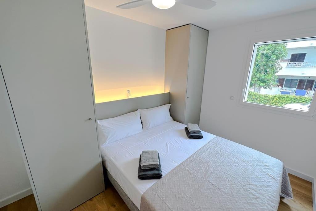 Can Romy Appartement T3 B - A 20M De La Plage De Cala Montgo L' Escala Extérieur photo